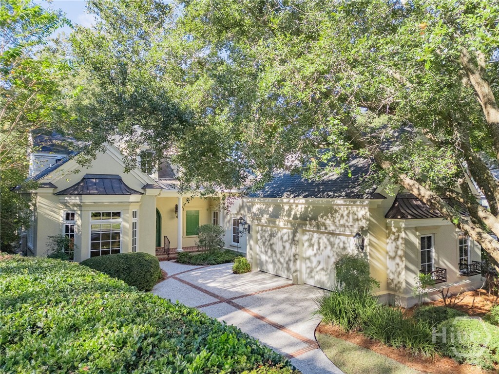 6 Oak Shadow Court