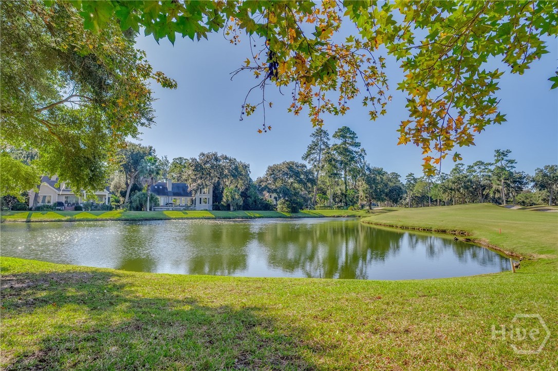 6 Oak Shadow Court