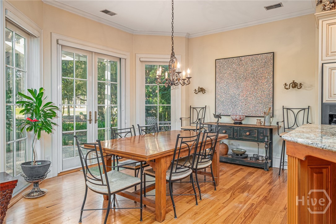 6 Oak Shadow Court