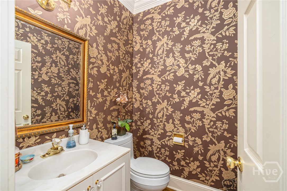 1 Starbridge Court