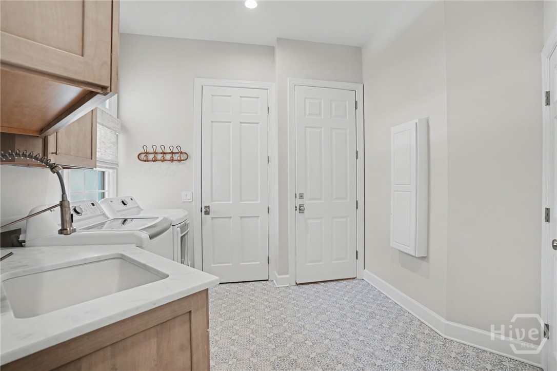 5 Windwalk Lane