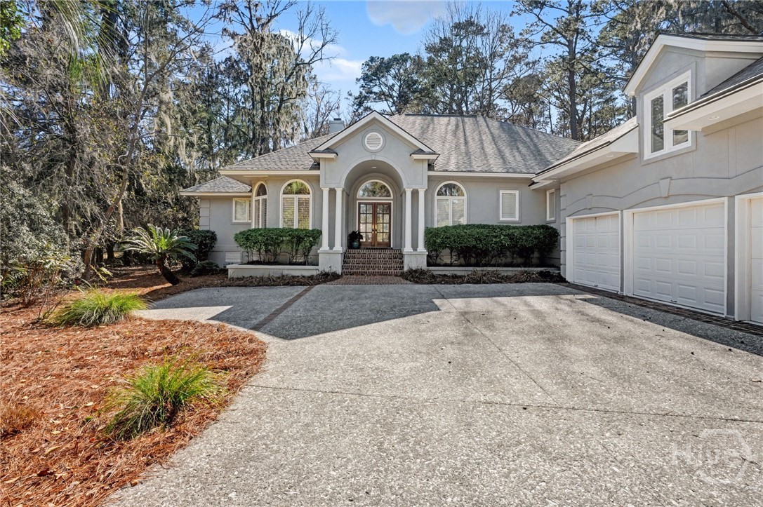 6 Oak Glade Court