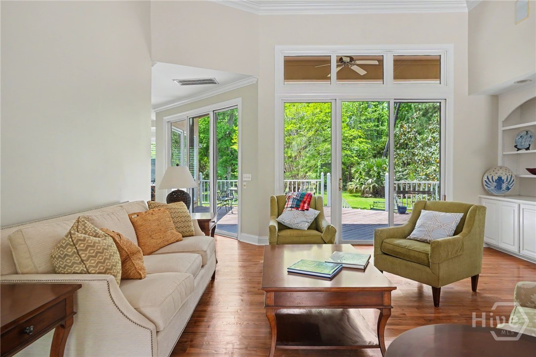 7 Oak Glade Court