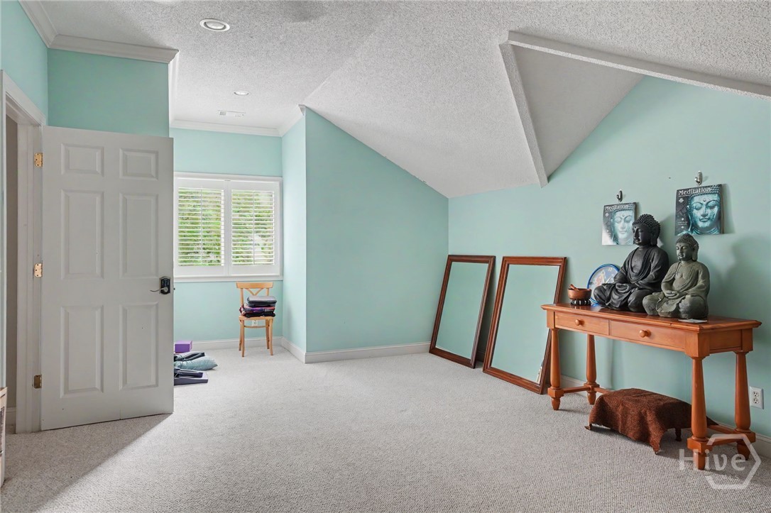 7 Oak Glade Court