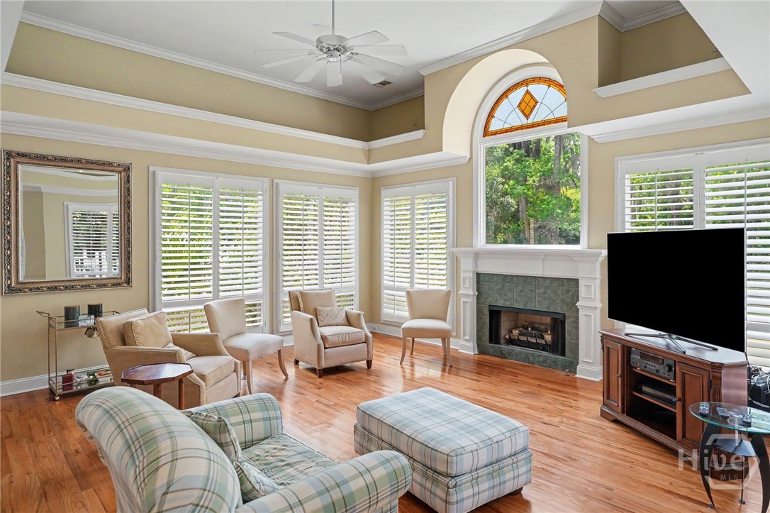 7 Oak Glade Court