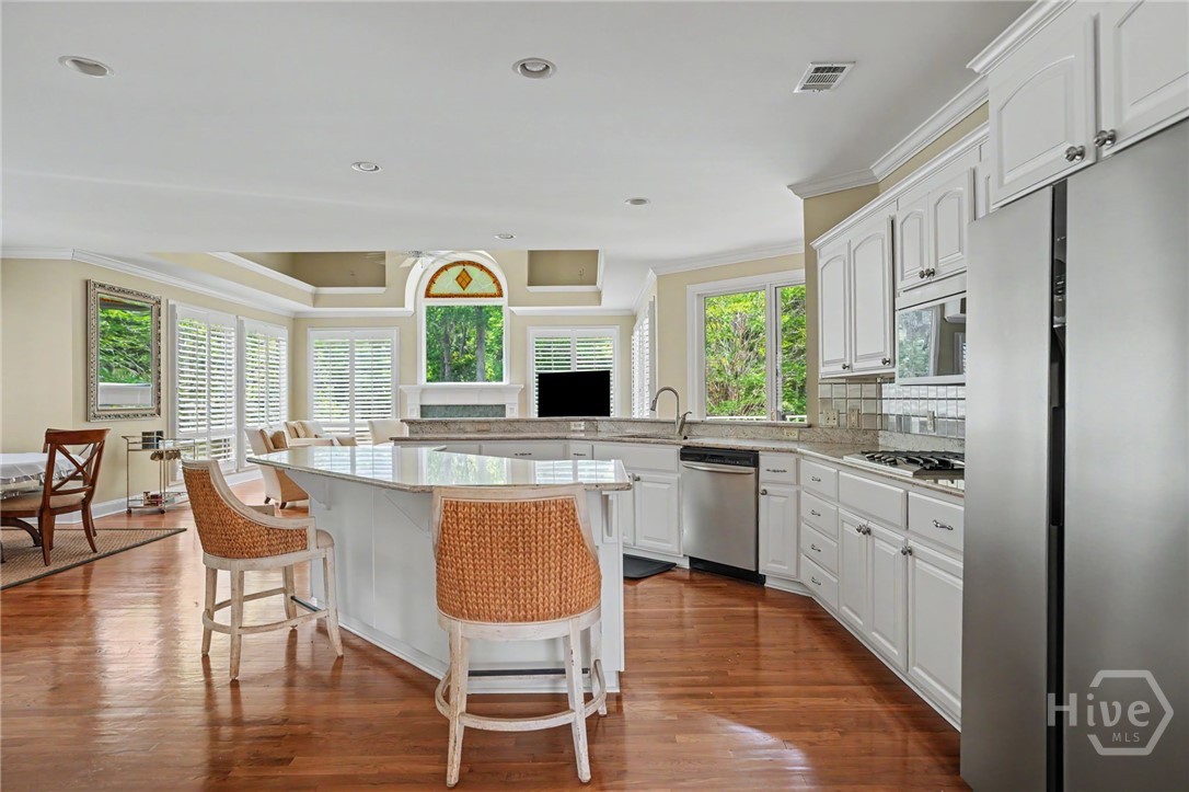 7 Oak Glade Court