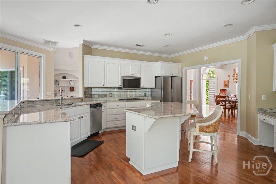 7 Oak Glade Court