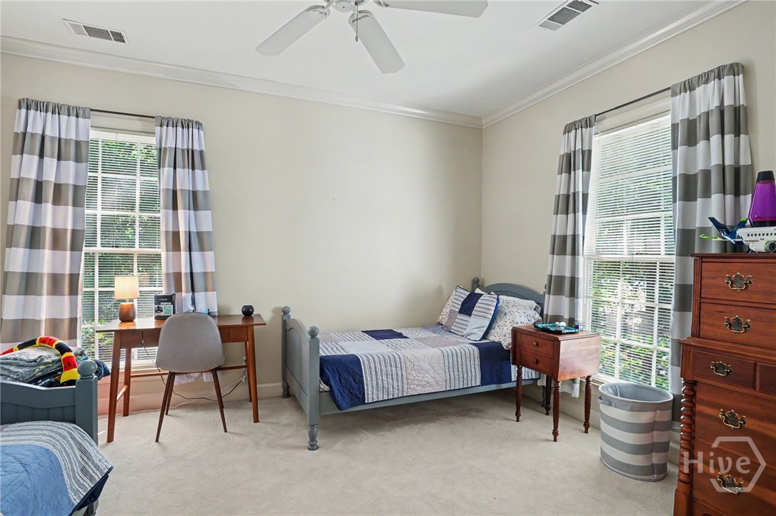 14 Bluff Oak Retreat