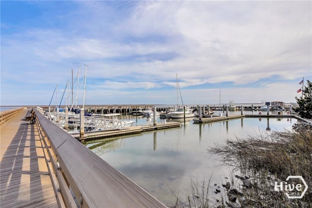 14 Bluff Oak Retreat