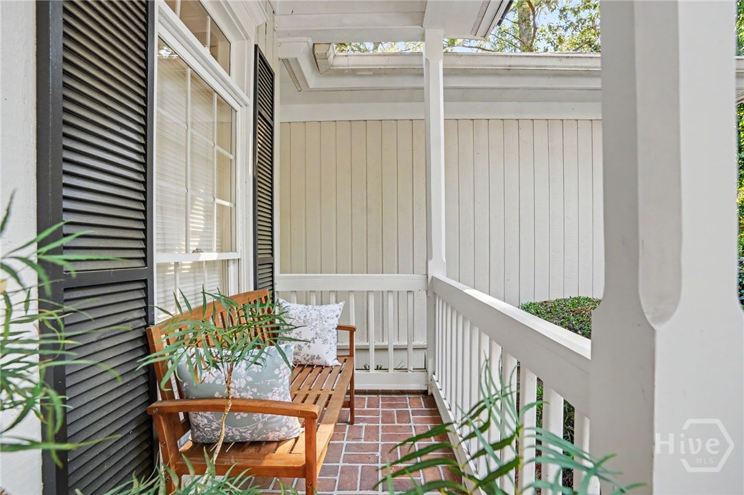 14 Bluff Oak Retreat