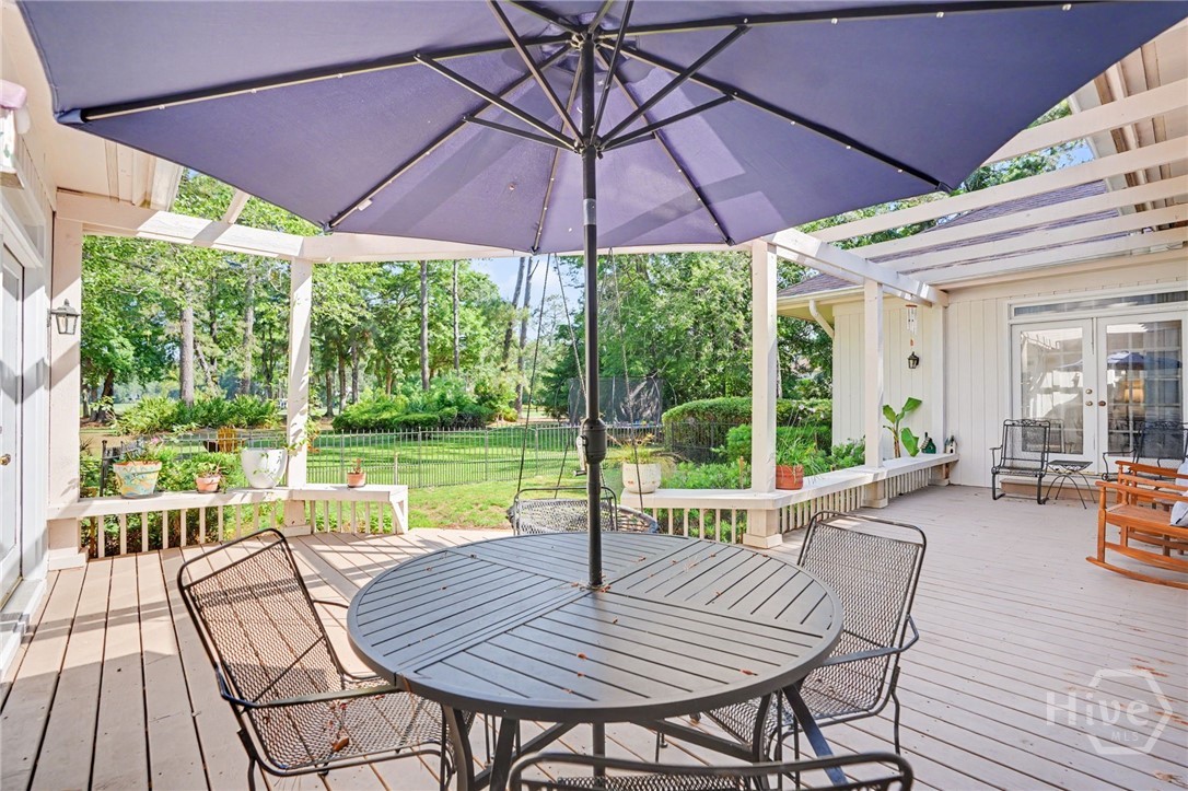 14 Bluff Oak Retreat