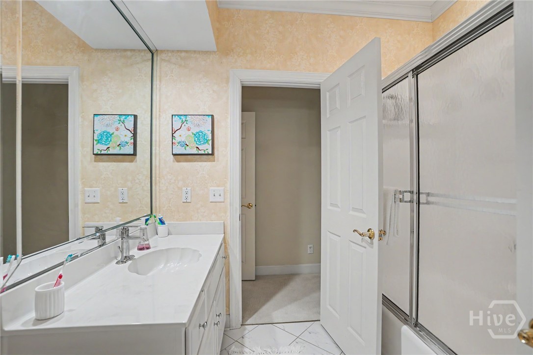 14 Bluff Oak Retreat