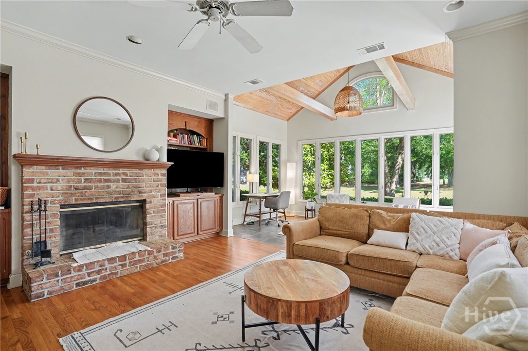 14 Bluff Oak Retreat