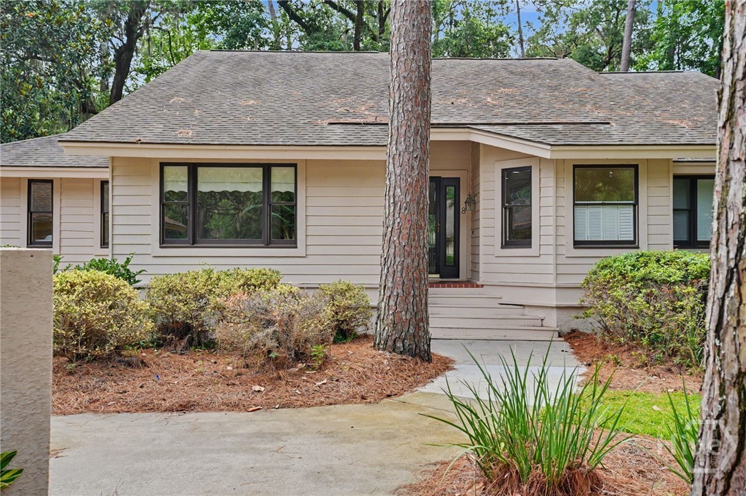 8 Franklin Creek Road N