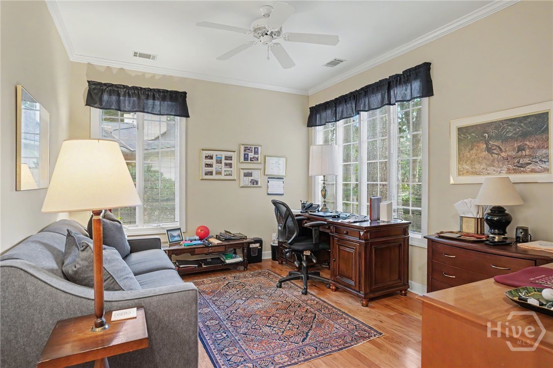 5 Lakewood Retreat