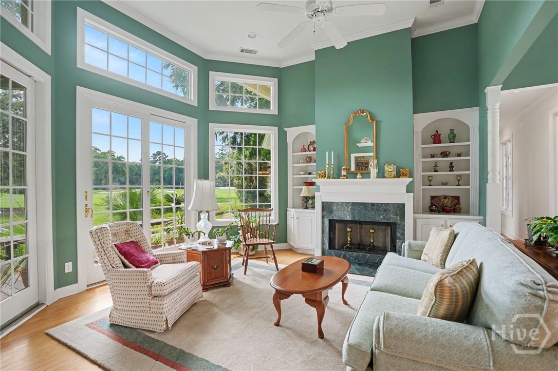 5 Lakewood Retreat