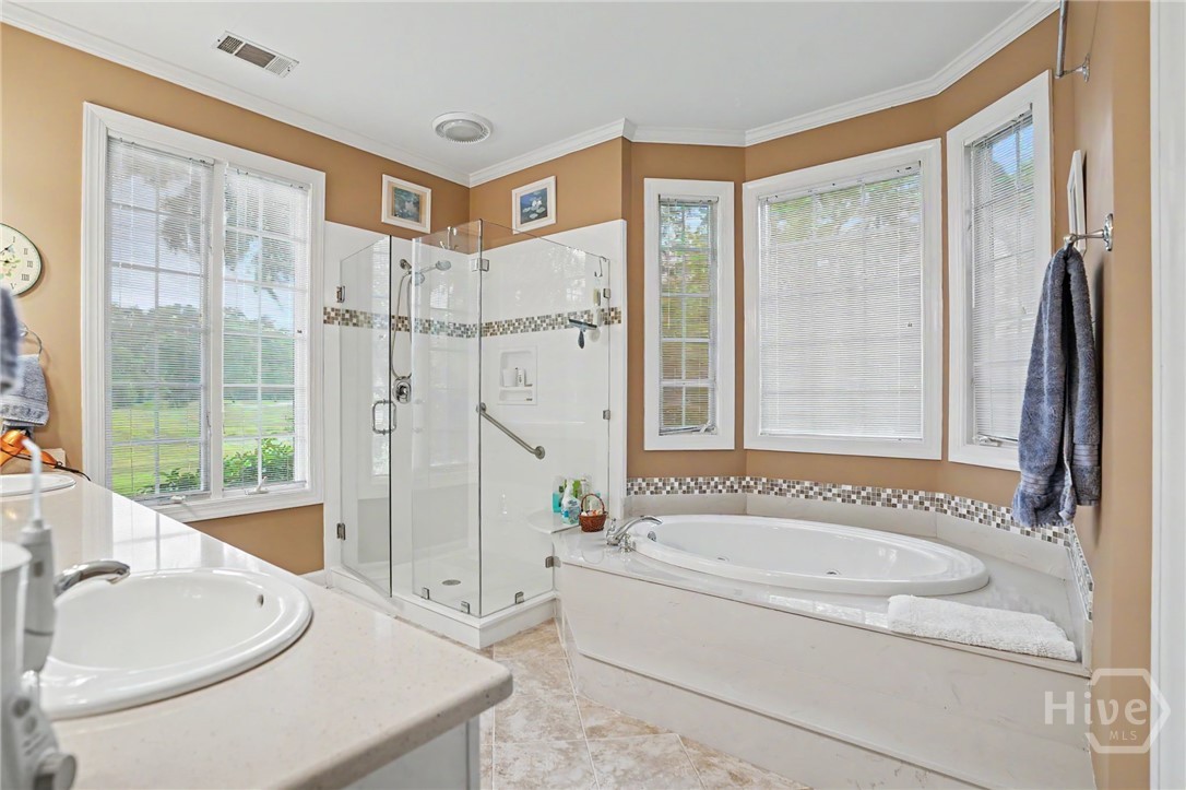 5 Lakewood Retreat