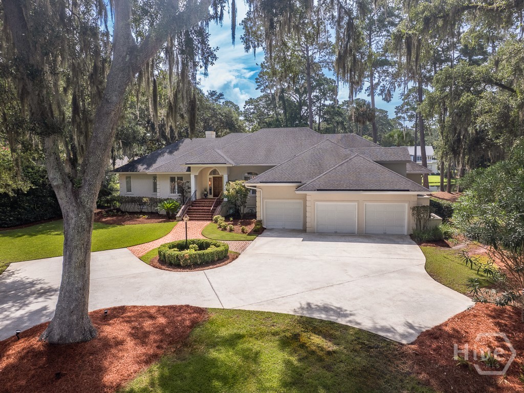 6 Huntingwood Retreat