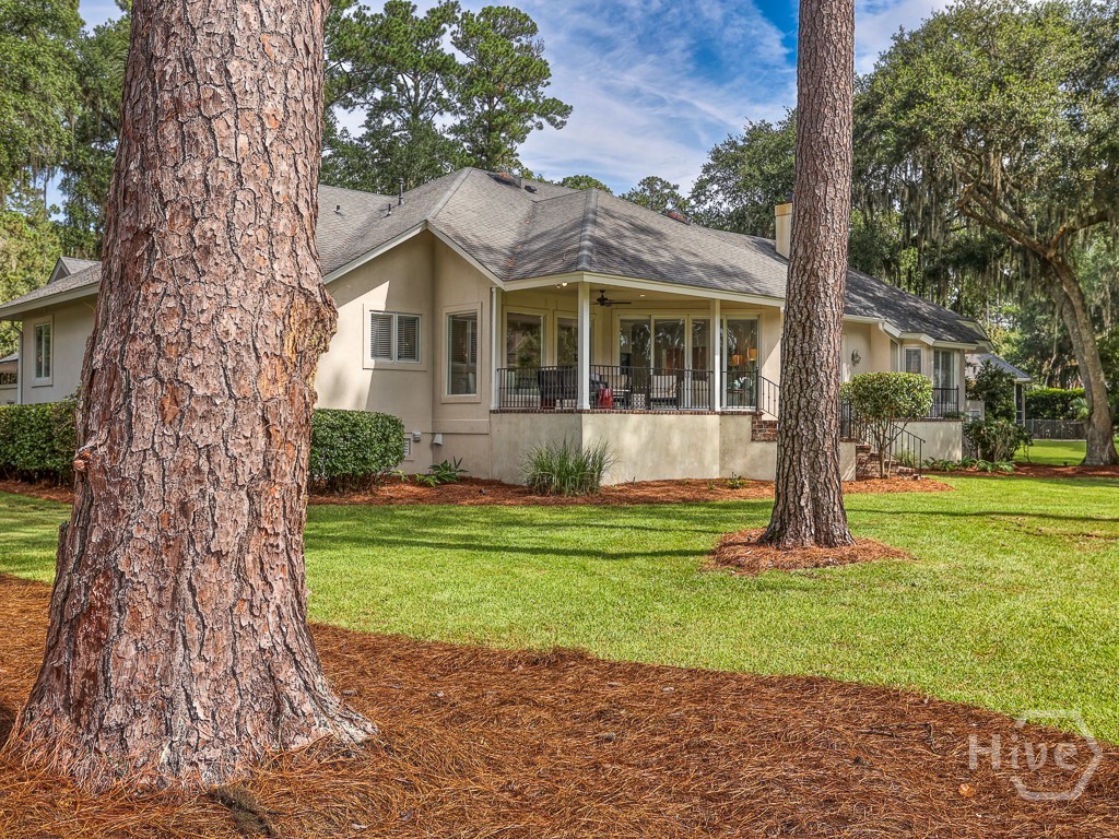 6 Huntingwood Retreat