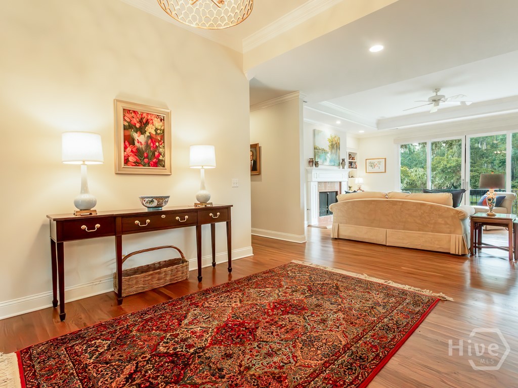 6 Huntingwood Retreat