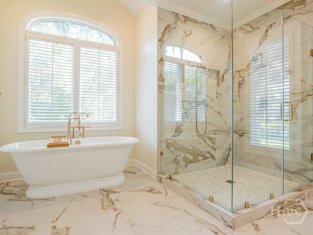 6 Huntingwood Retreat