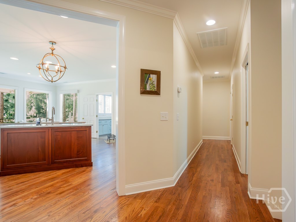 6 Huntingwood Retreat