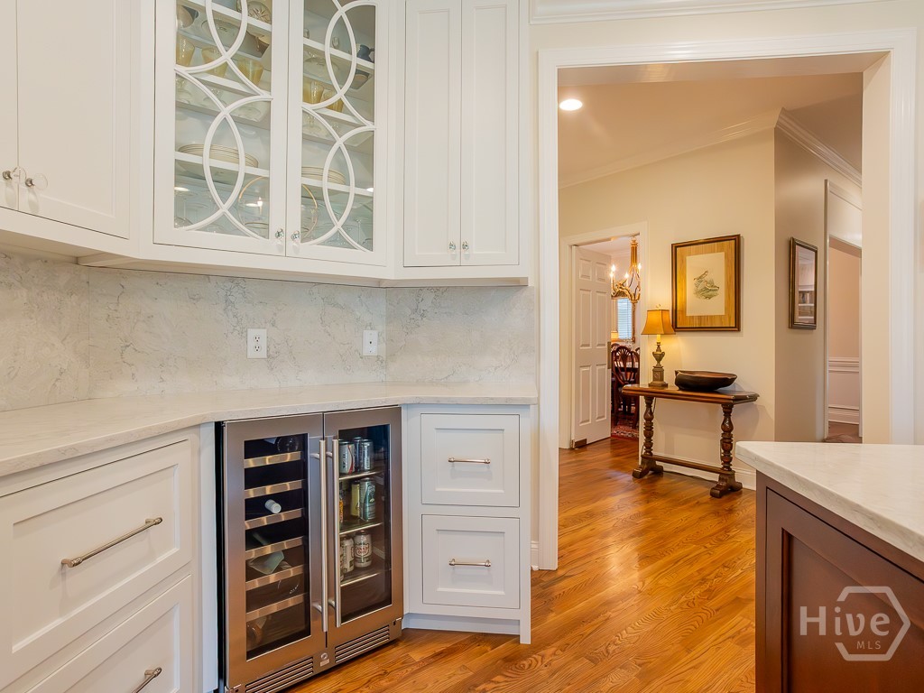 6 Huntingwood Retreat
