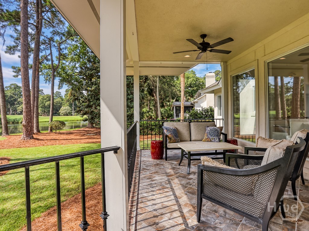 6 Huntingwood Retreat
