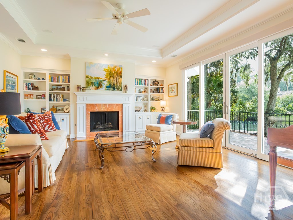 6 Huntingwood Retreat