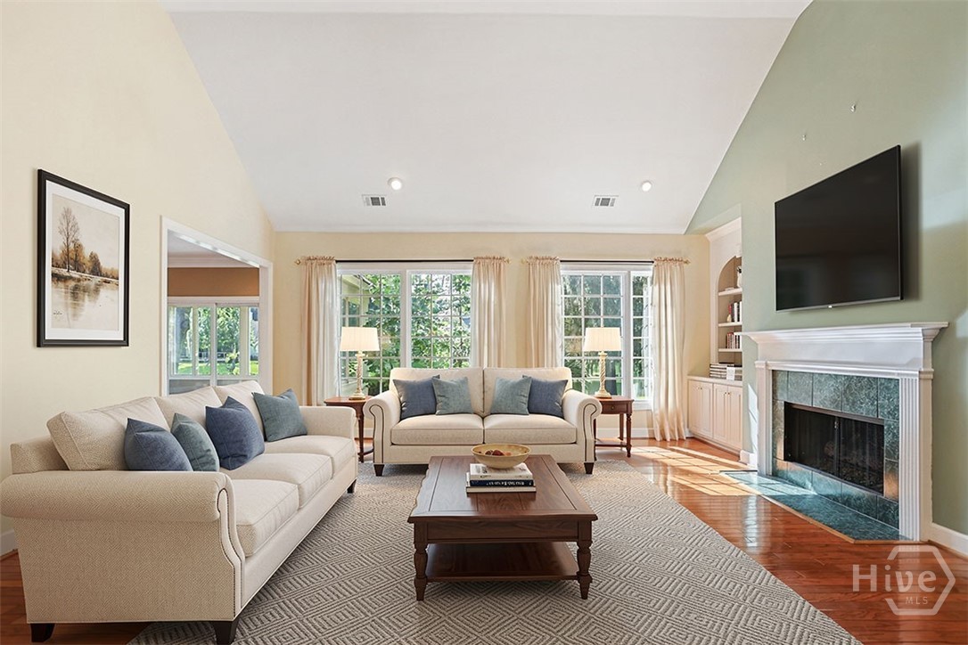4 Foxglove Lane