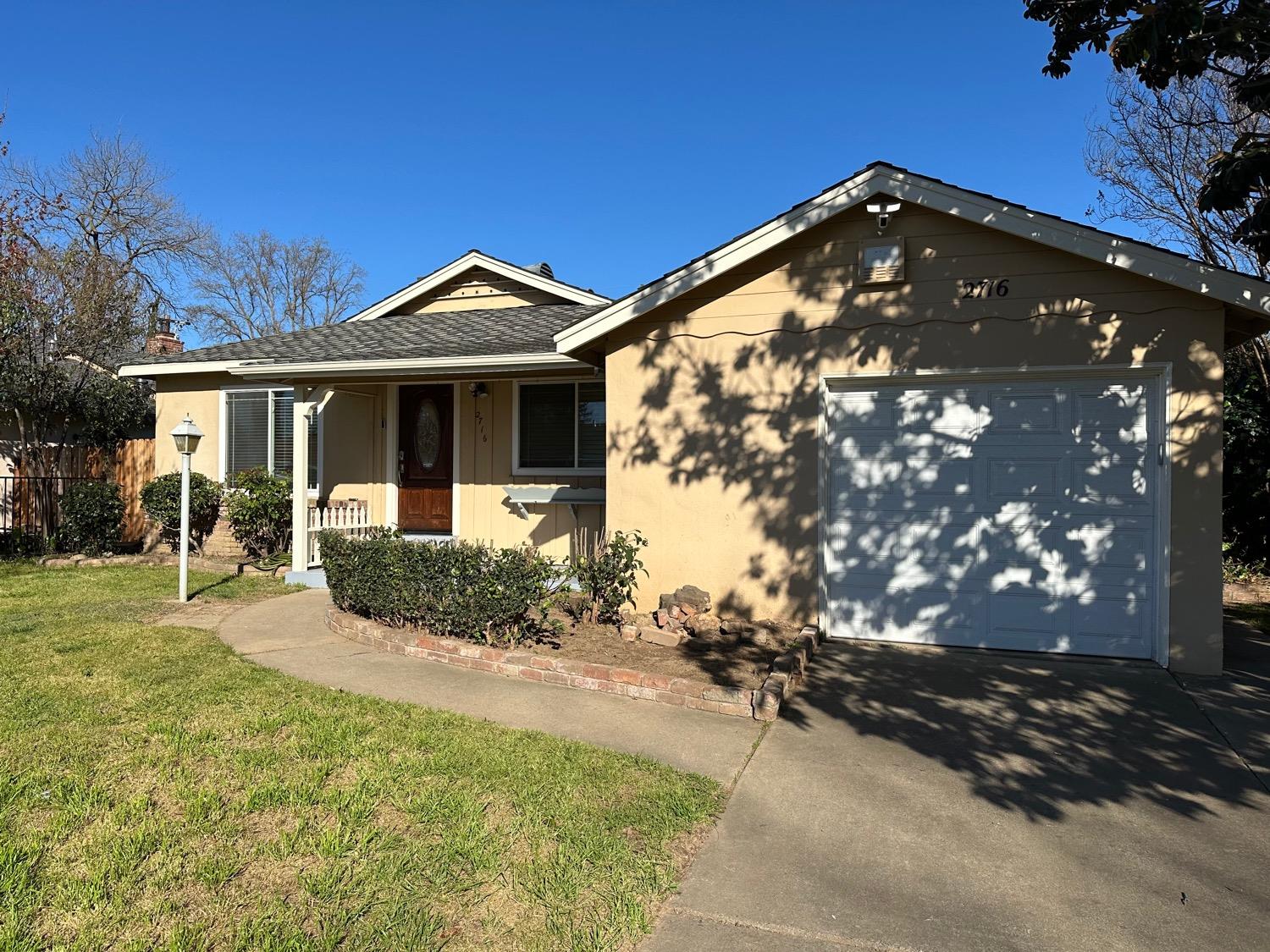 2716 Northview Drive