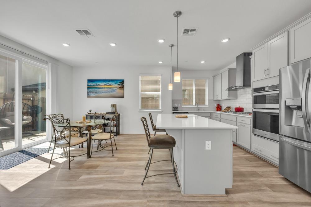 3241 Auburn Leaf Loop