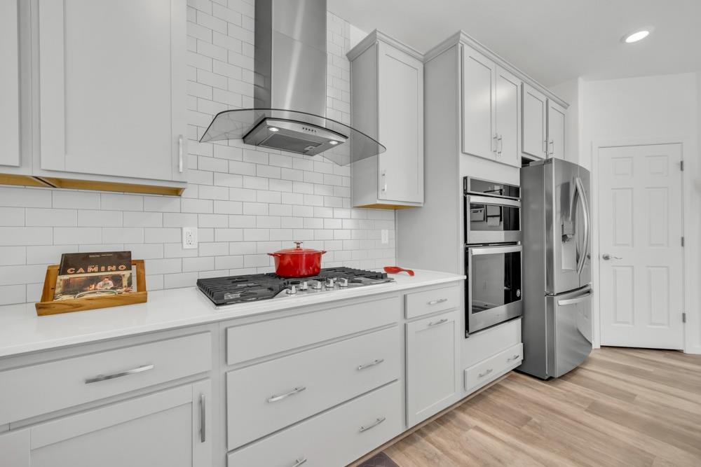 3241 Auburn Leaf Loop