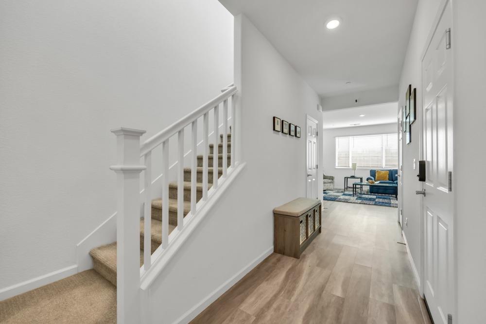 3241 Auburn Leaf Loop