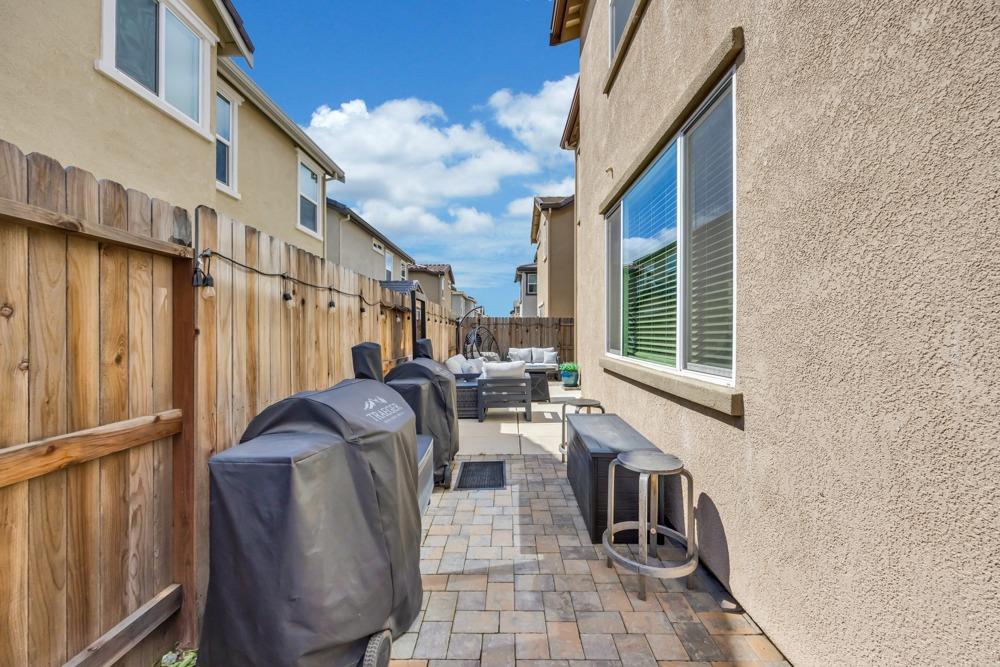 3241 Auburn Leaf Loop