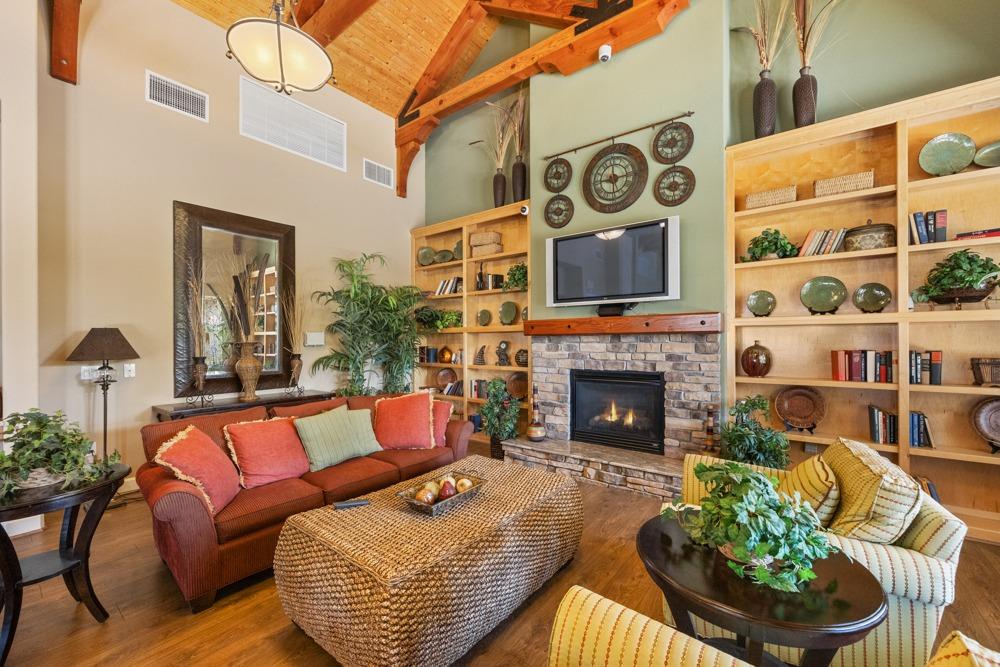 7522 Sun Castle Lane