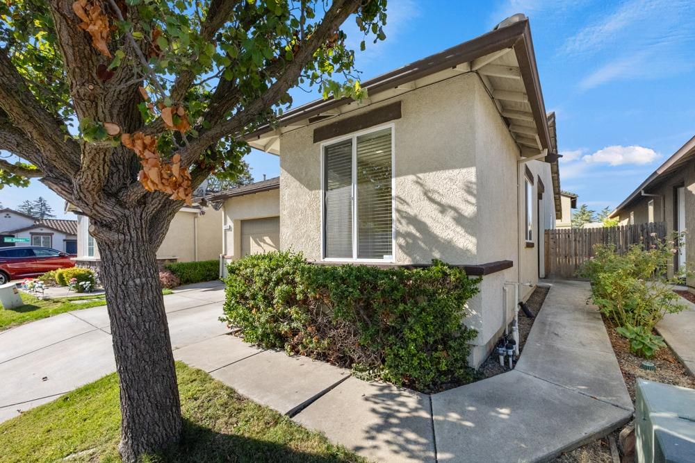 7522 Sun Castle Lane