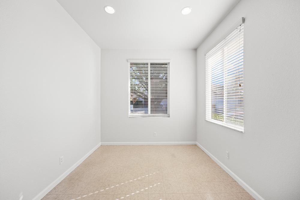 7522 Sun Castle Lane