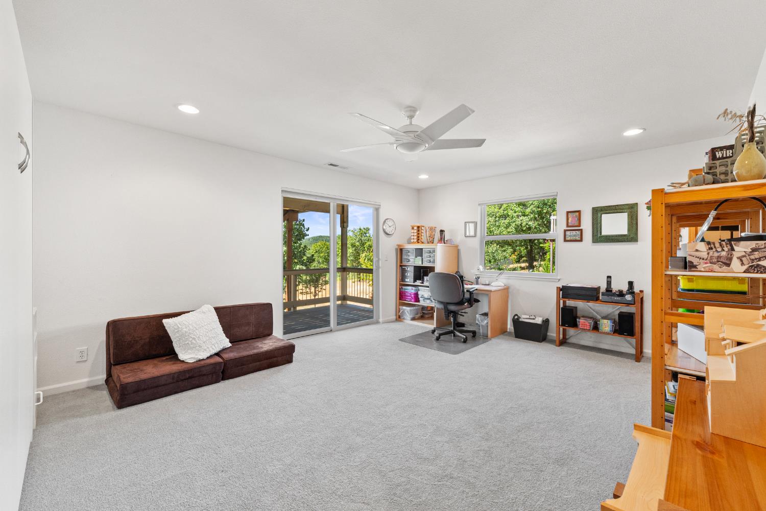 207 Snowberry Court