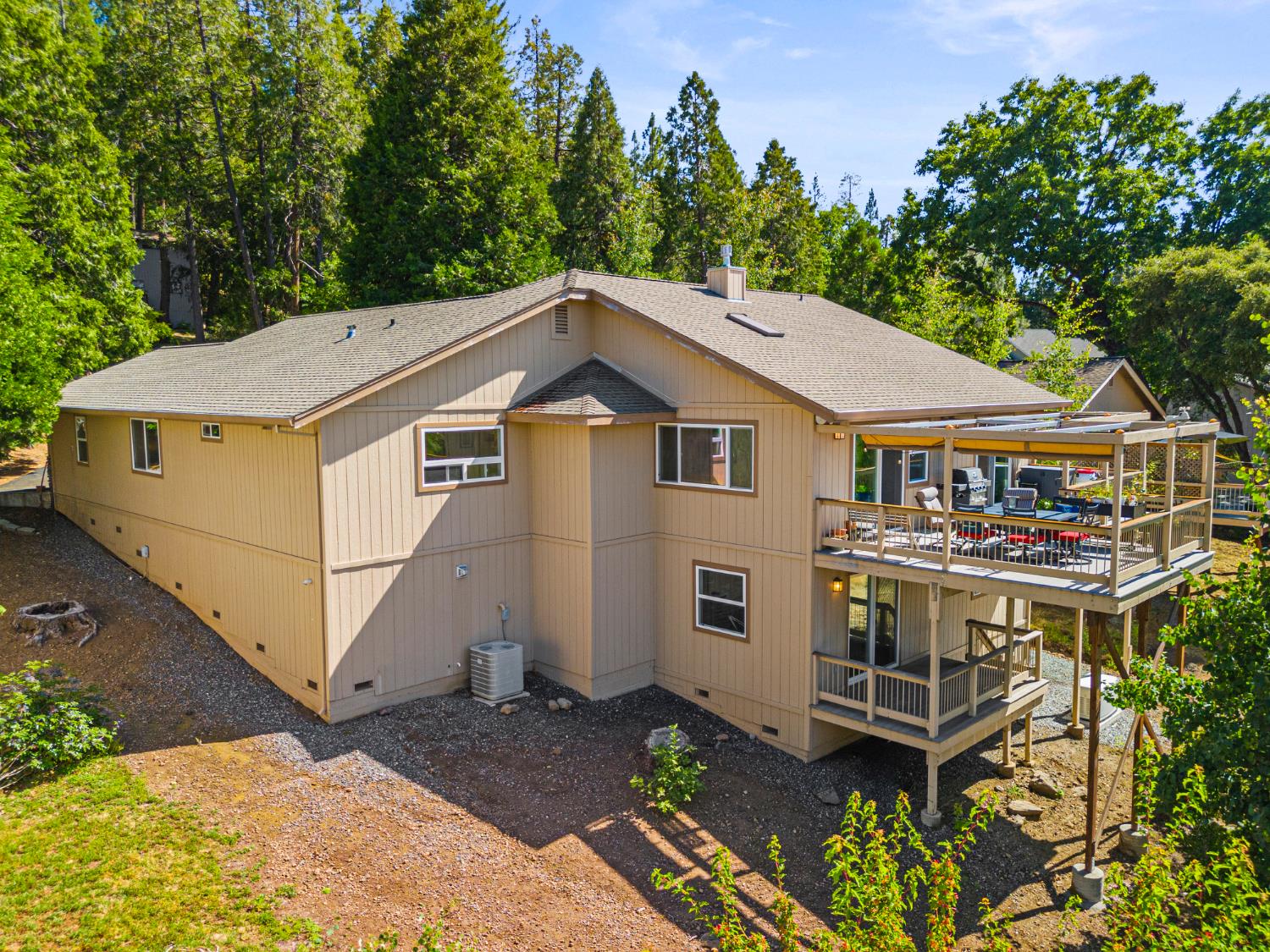 207 Snowberry Court