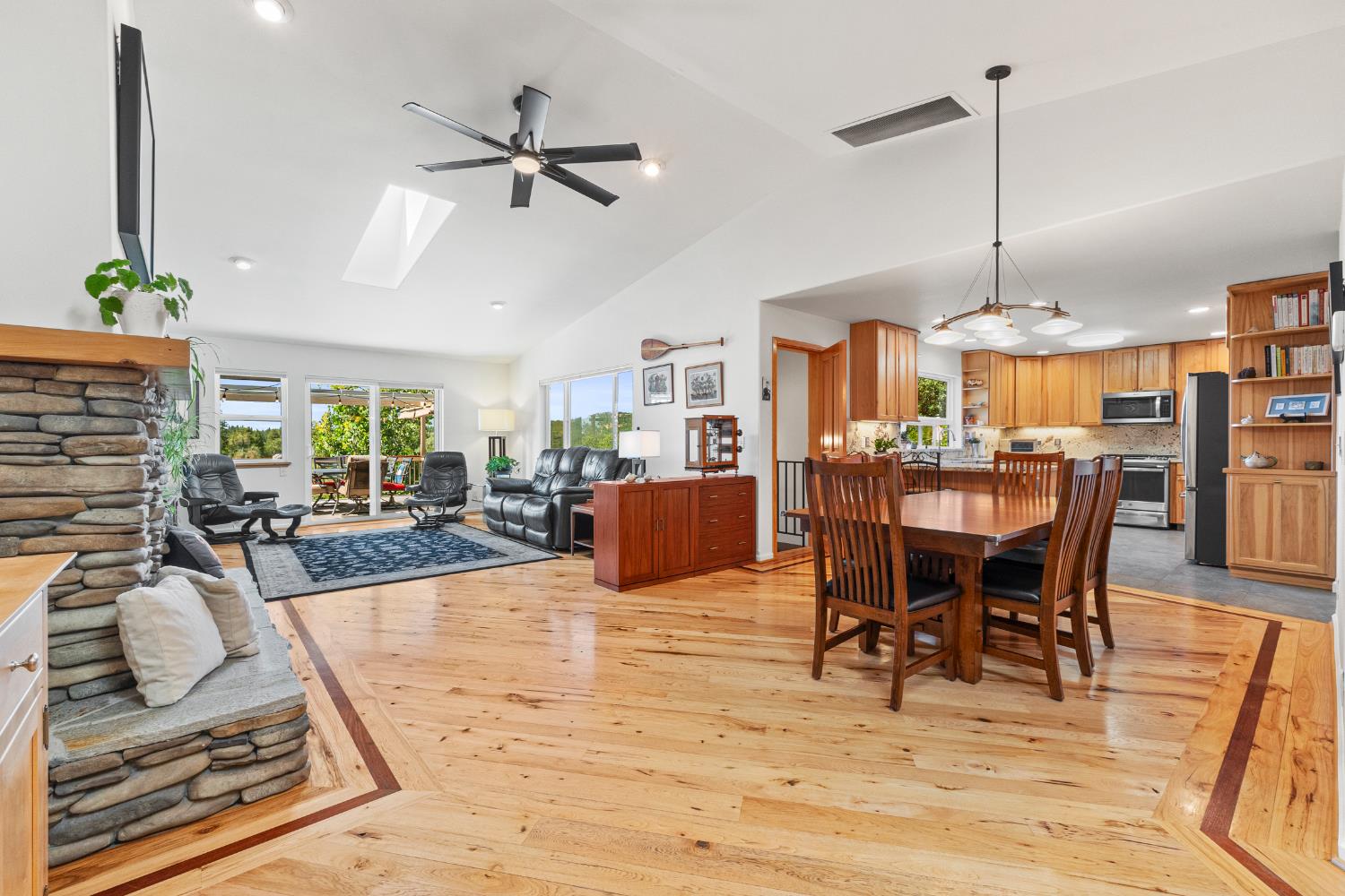207 Snowberry Court