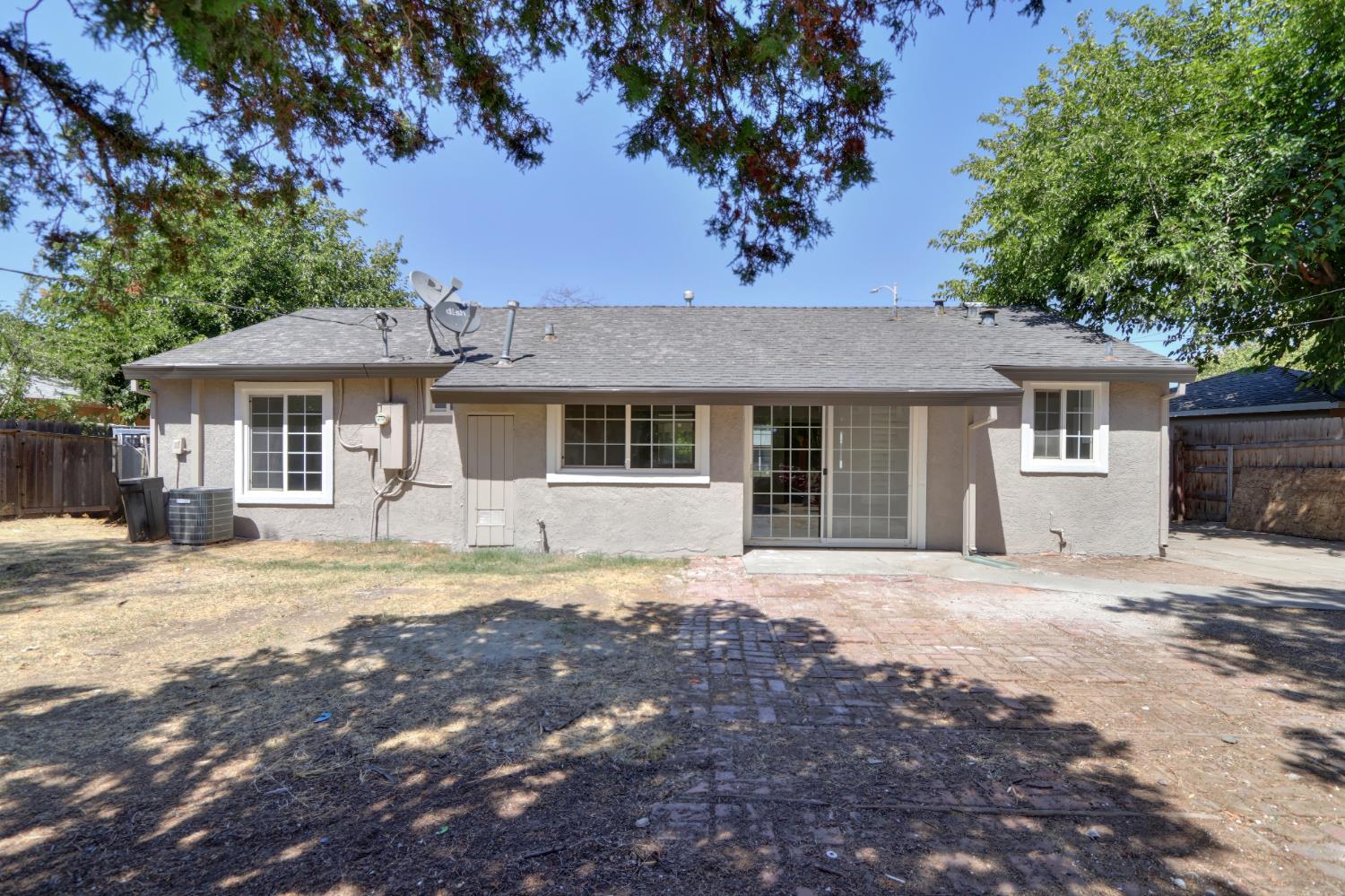 6163 Larry Way