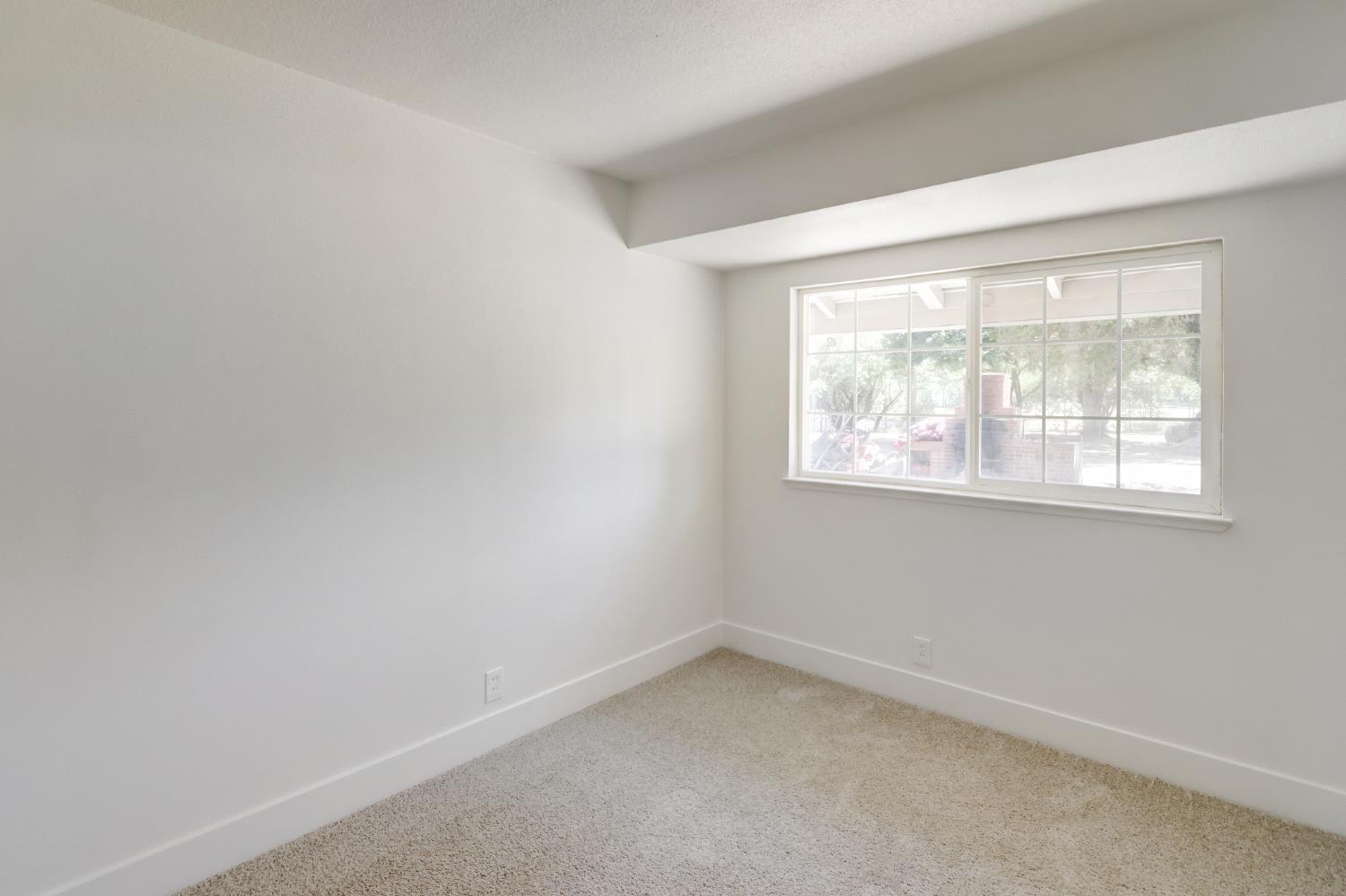 6163 Larry Way