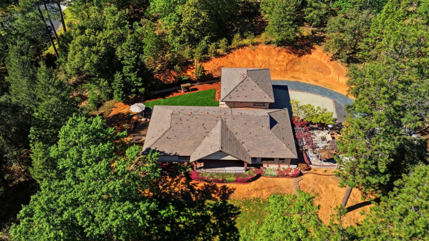 4345 La Brosa Place