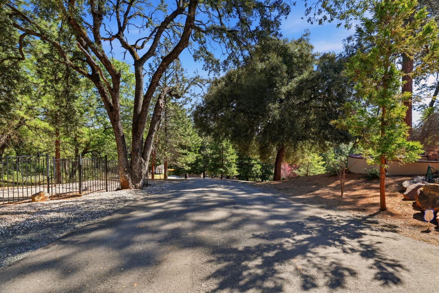 4345 La Brosa Place