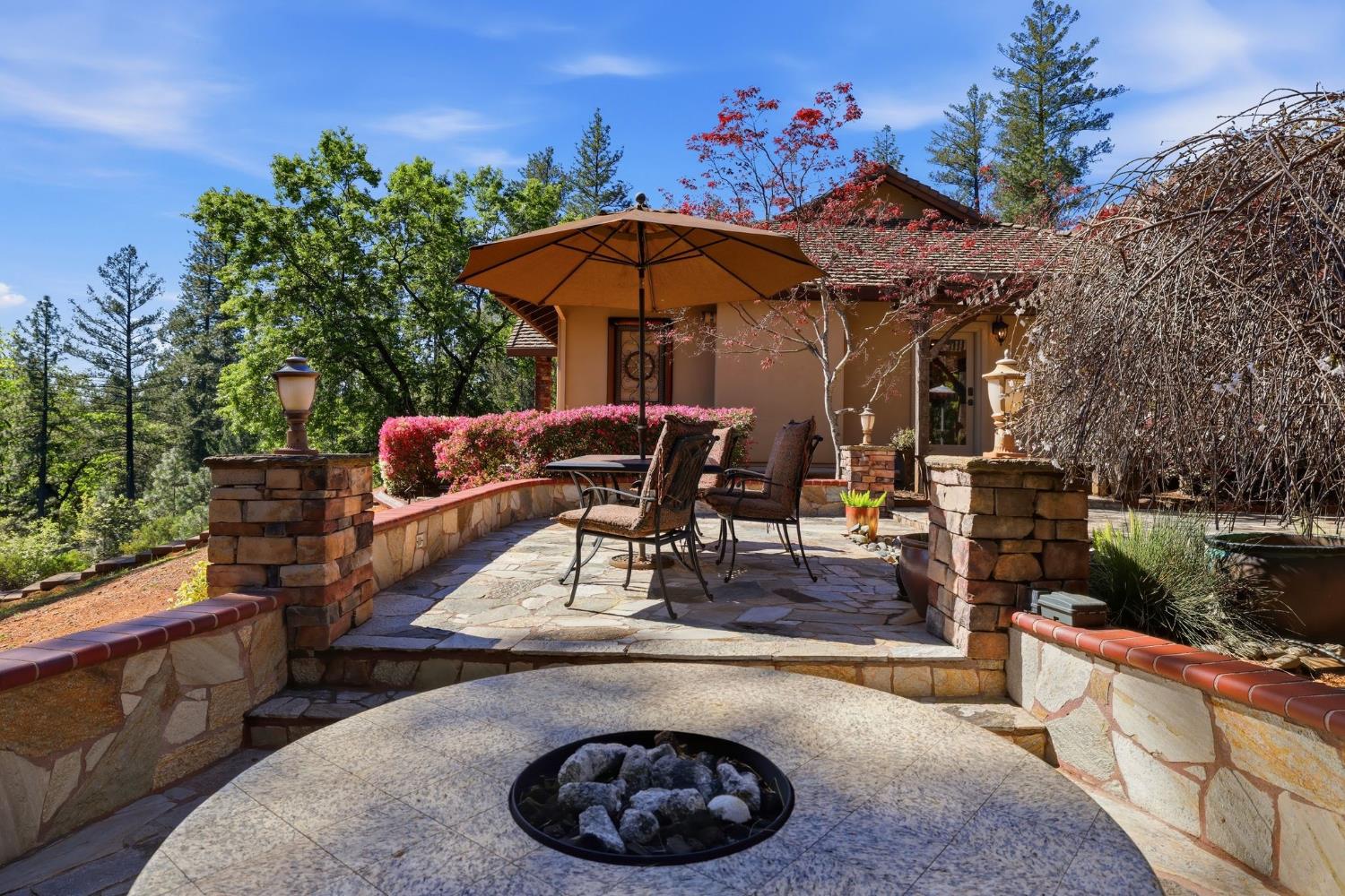 4345 La Brosa Place
