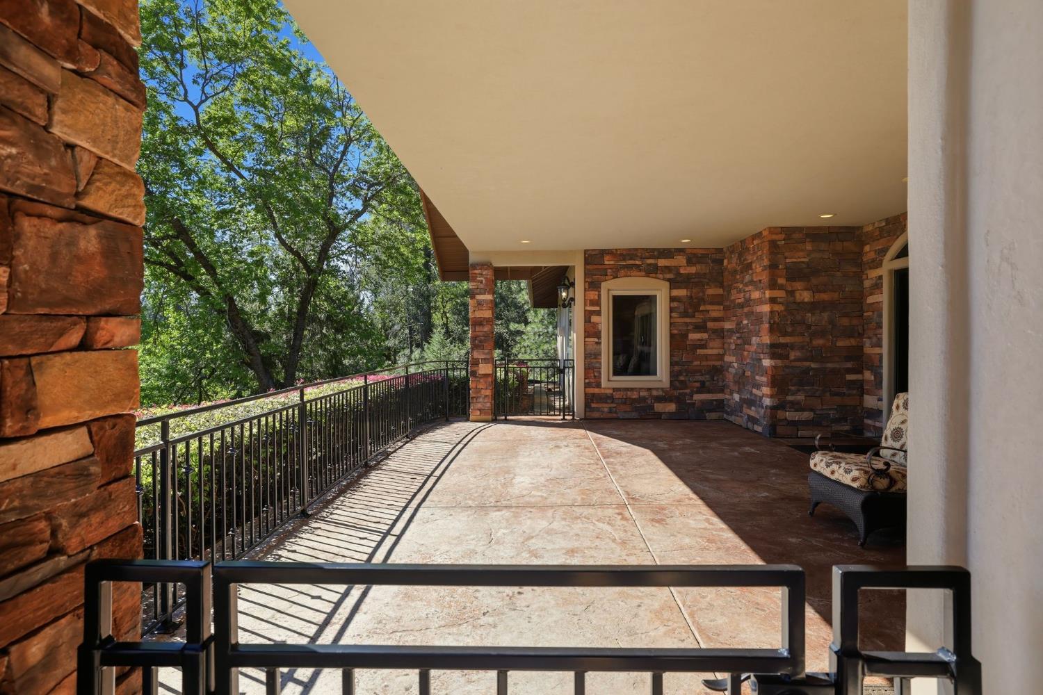 4345 La Brosa Place