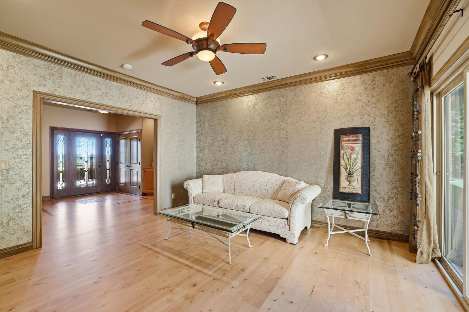 4345 La Brosa Place