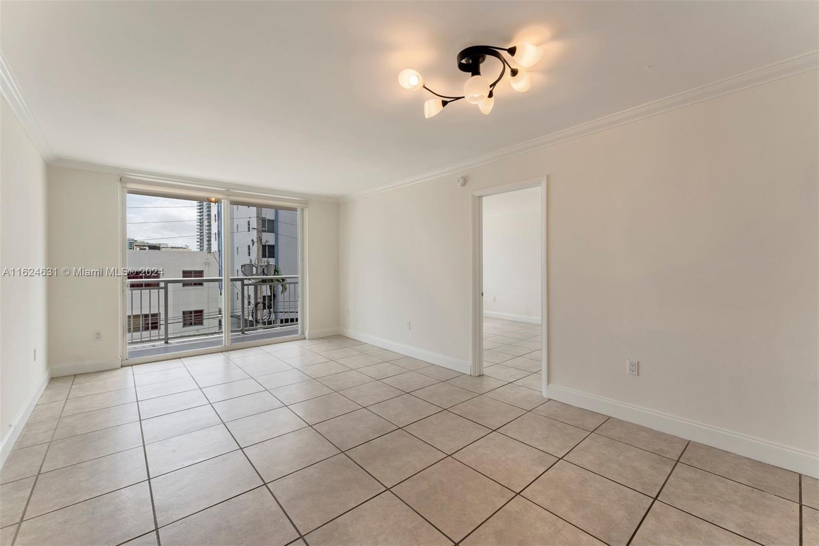 1345 Lincoln Rd # 402