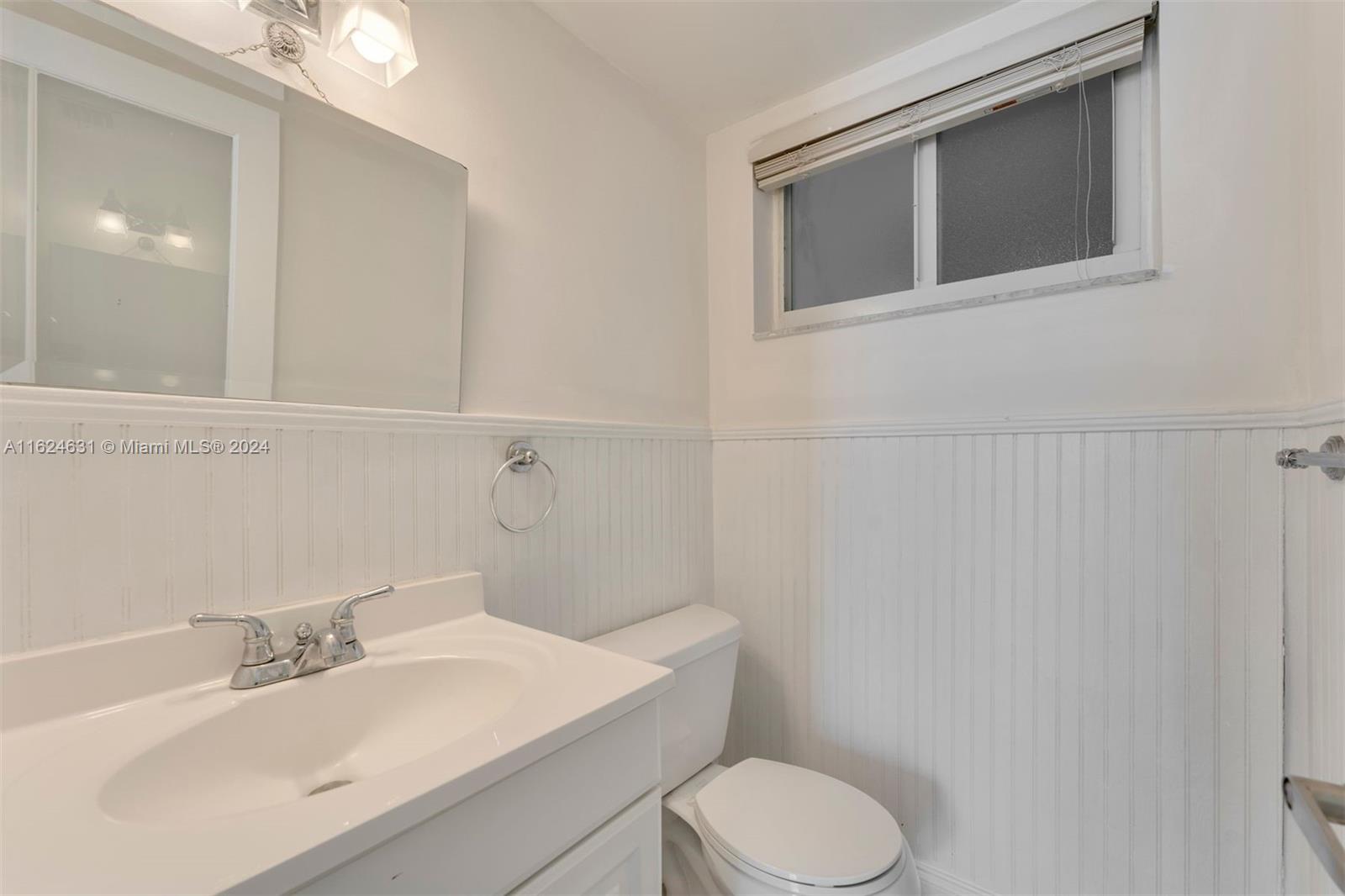 1345 Lincoln Rd # 402